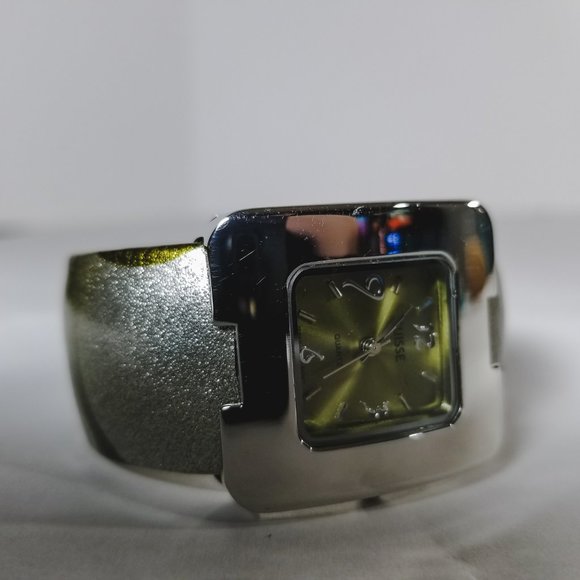 Suisse Quartz Stainless Steel Watch Japan Movement - Picture 8 of 8